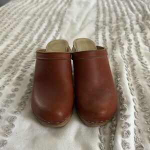 No.6 Old School Clog on High Heel size 38. Gently used.